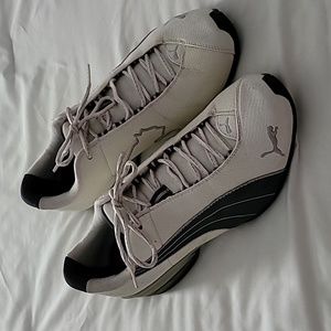 Men's Puma athletic shoes